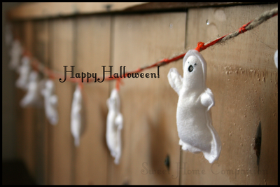 Guirlanda con fantasmas de fieltro, decoración para Halloween