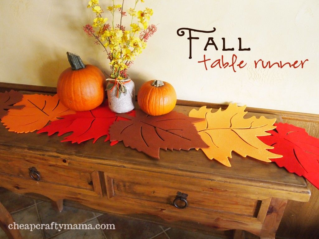 Caminos de mesa de fieltro para otoño con forma de hojas 4