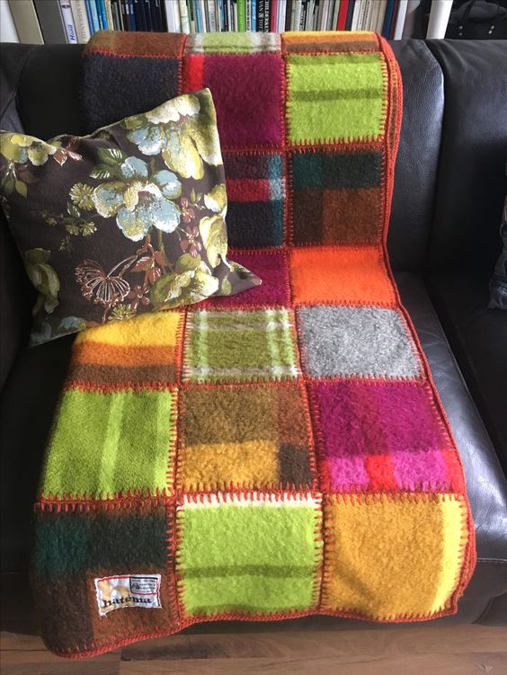Cubre sofás patchwork con fieltro